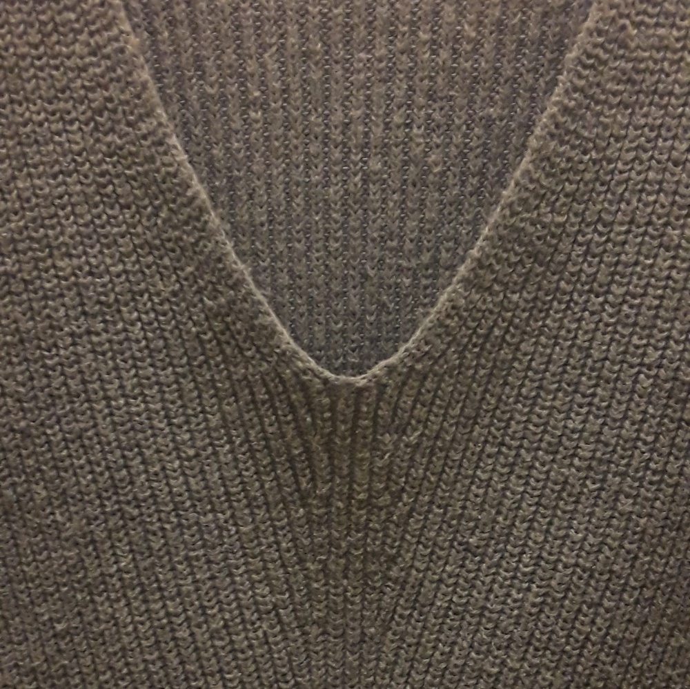 Sweater - Picture 2 of 3